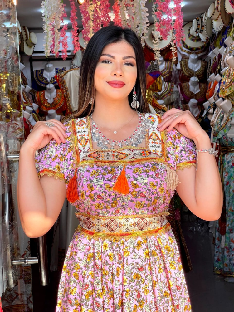 Robe Kabyle Dziriya – بسيطة وأنيقة